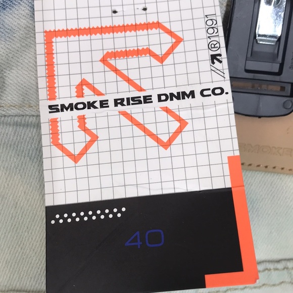 NWT Smoke Rise Dnm Co denim jean shorts distressed bright graffiti 5 pockets 40 - Picture 5 of 15